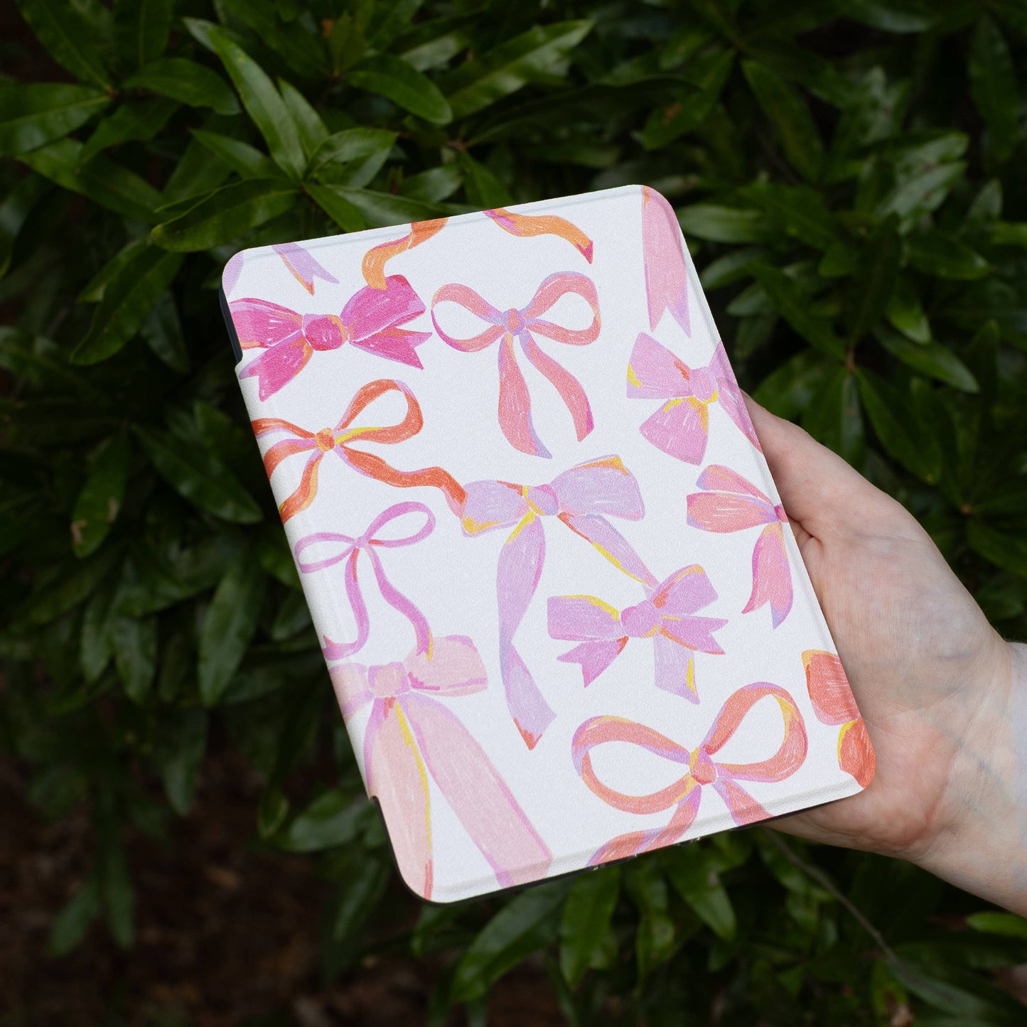 Pink Bows Clear Back Kindle Case: Kindle Paperwhite (11th Generation)