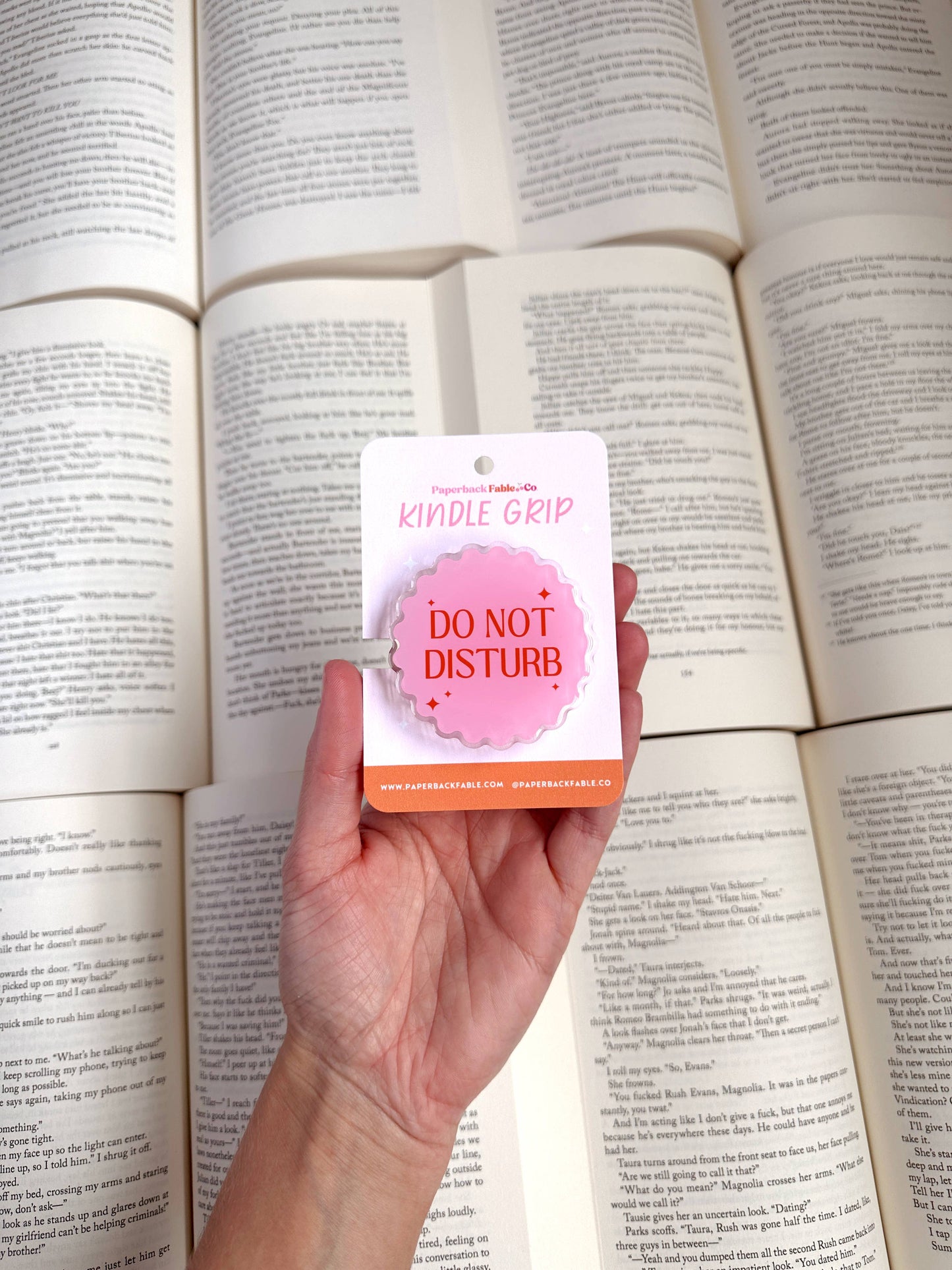 Do Not Disturb - Kindle Grip: Cream