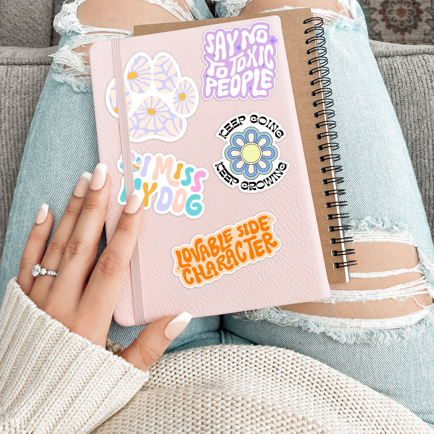 Bookish Babe heart sticker