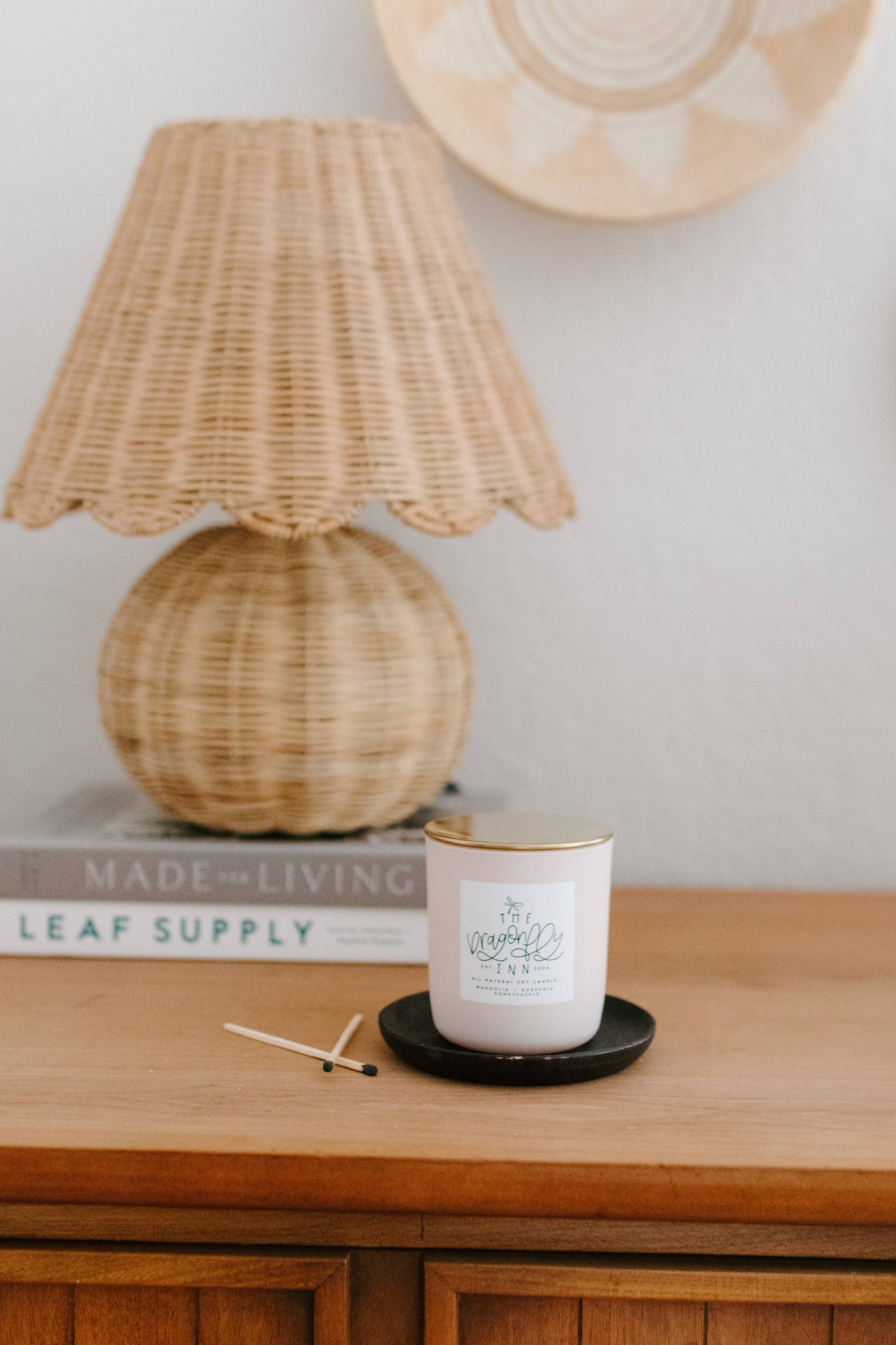 Dragonfly Inn Stars Hollow Candle: 8.7 oz