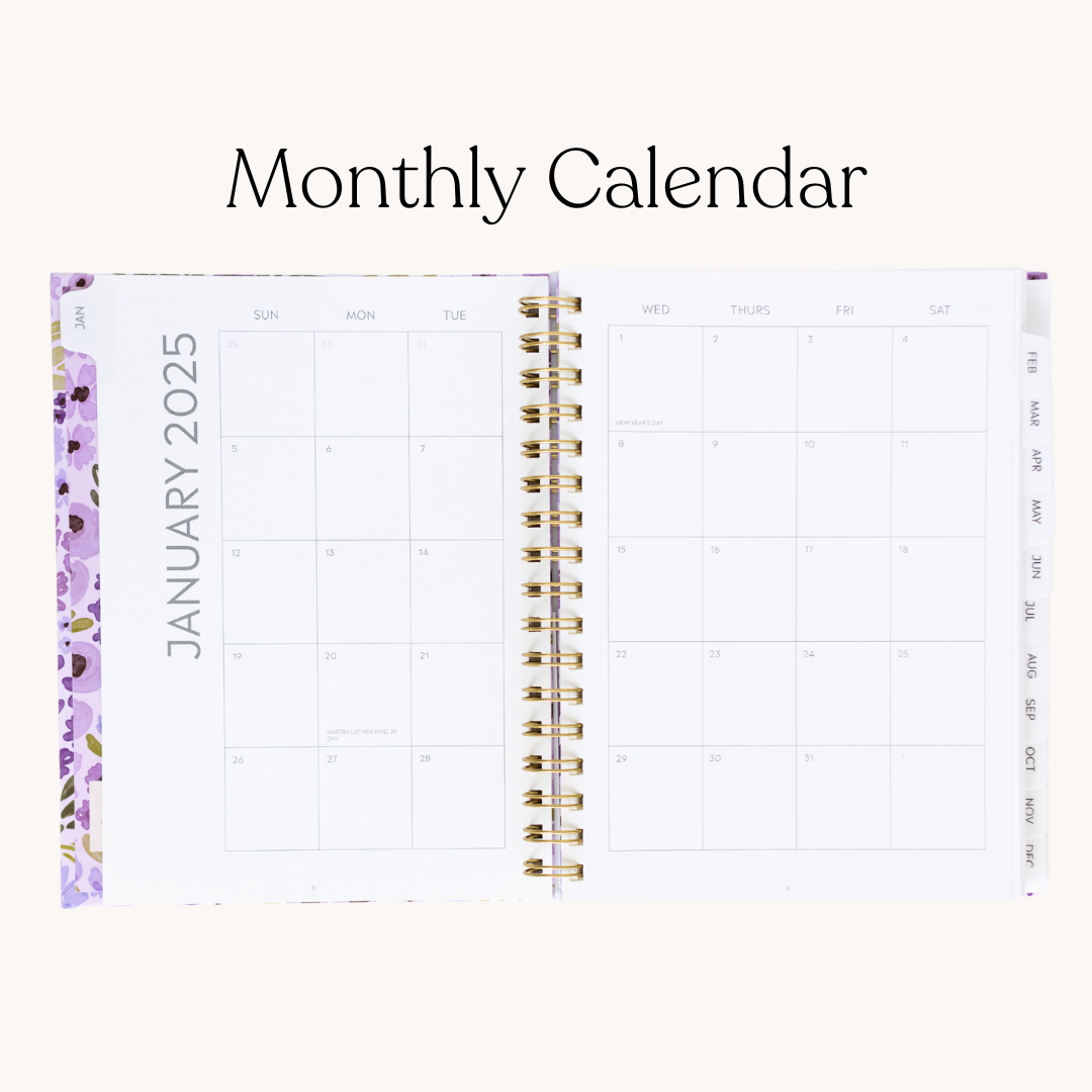 Summer Meadows 2025 Yearly Planner: 8.5x11