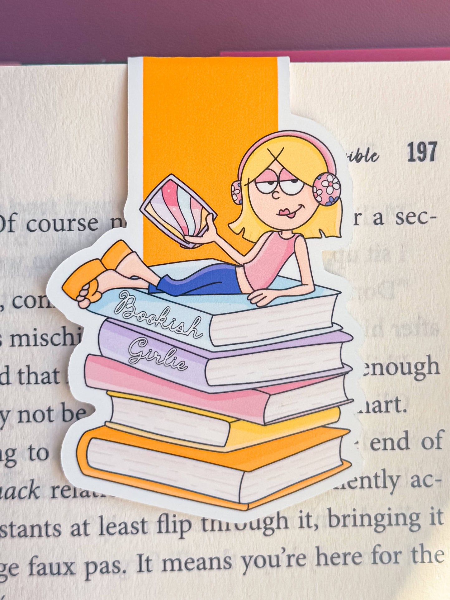 Magnetic Bookmark - Book Lover Gift - 2000s Bookish Girlie