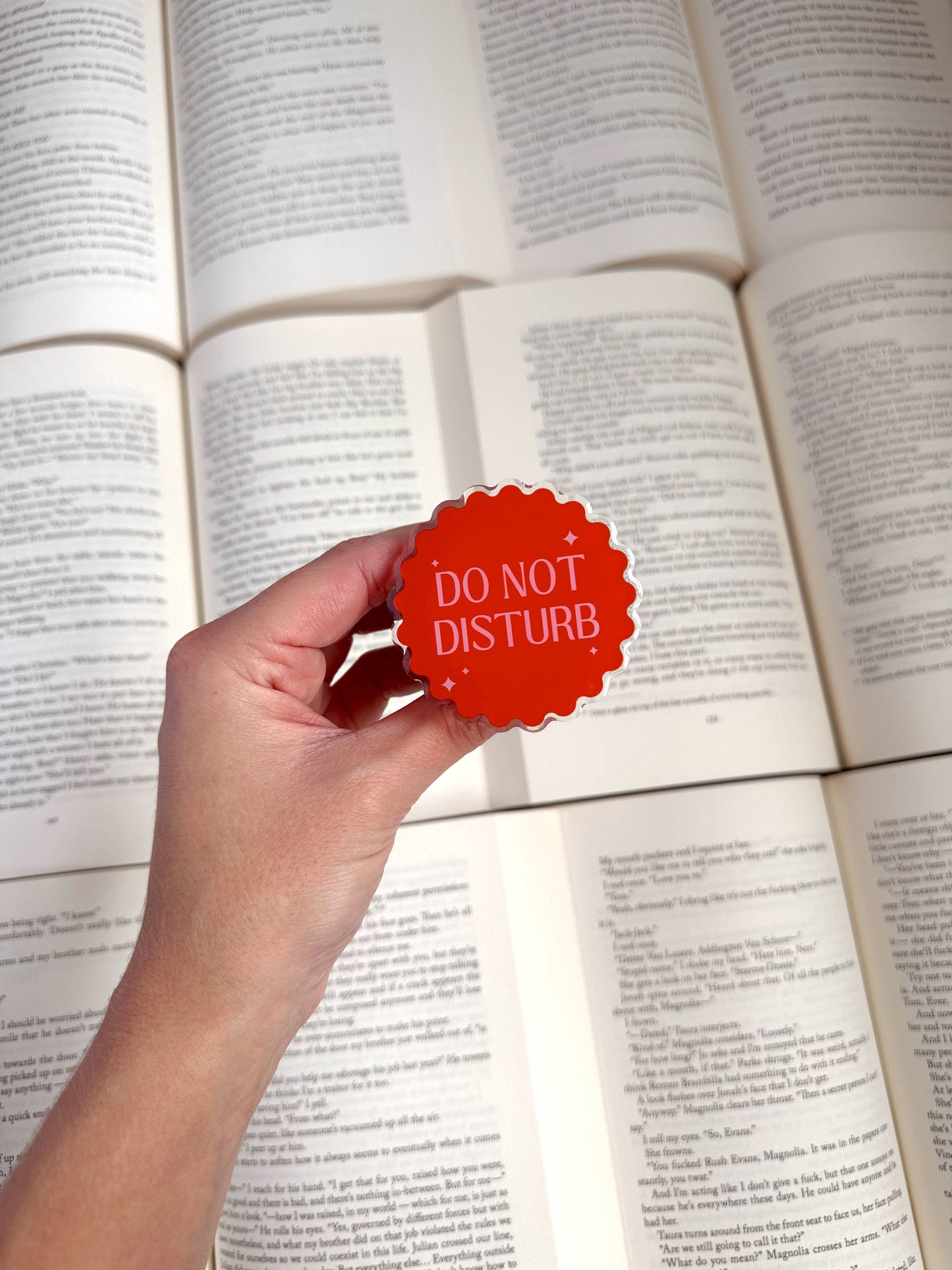 Do Not Disturb - Kindle Grip: Cream