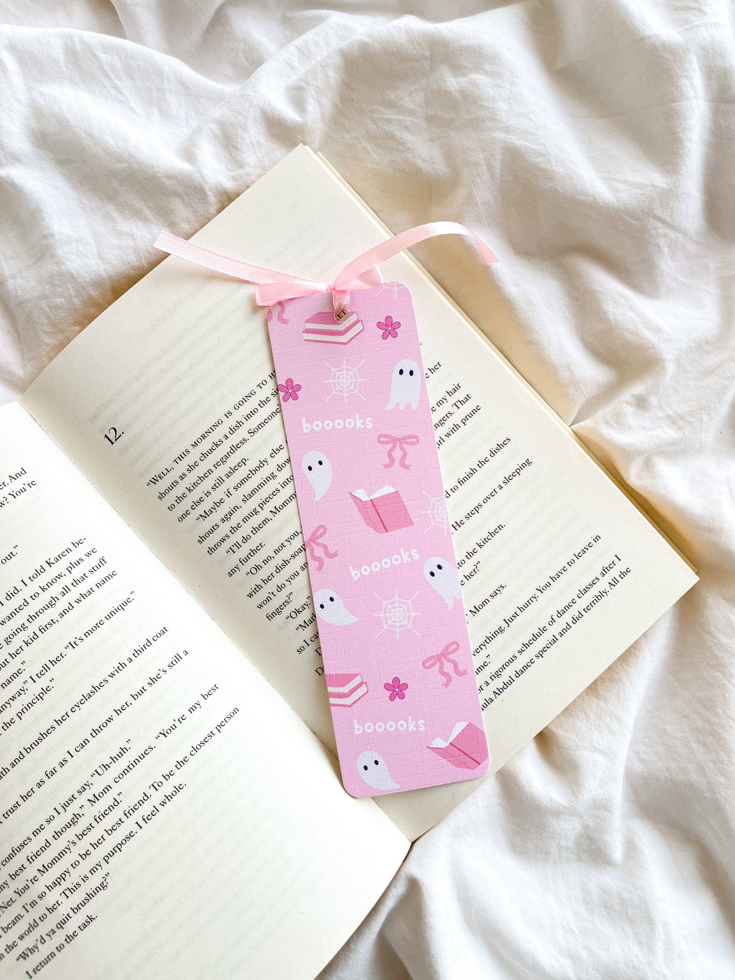 Coquette Ghost Bookmark | Cute Halloween Bookmark | Read More Books: Without ribbon