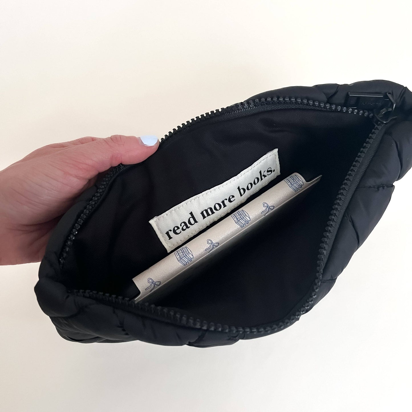 The Bookish Pouch: Black