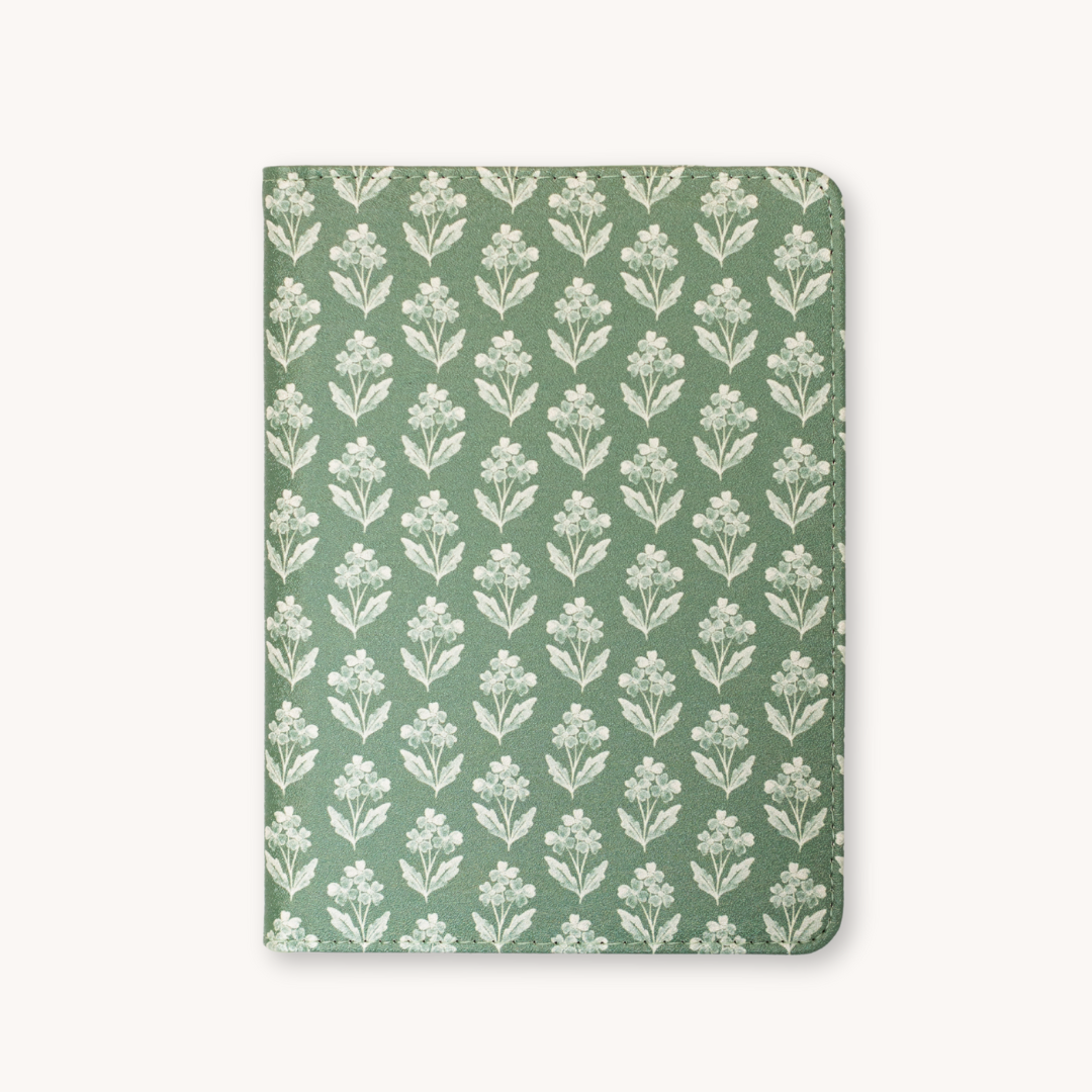 Forget Me Nots Kindle Case | Bookish & Reading: Kindle Paperwhite (12th Generation)