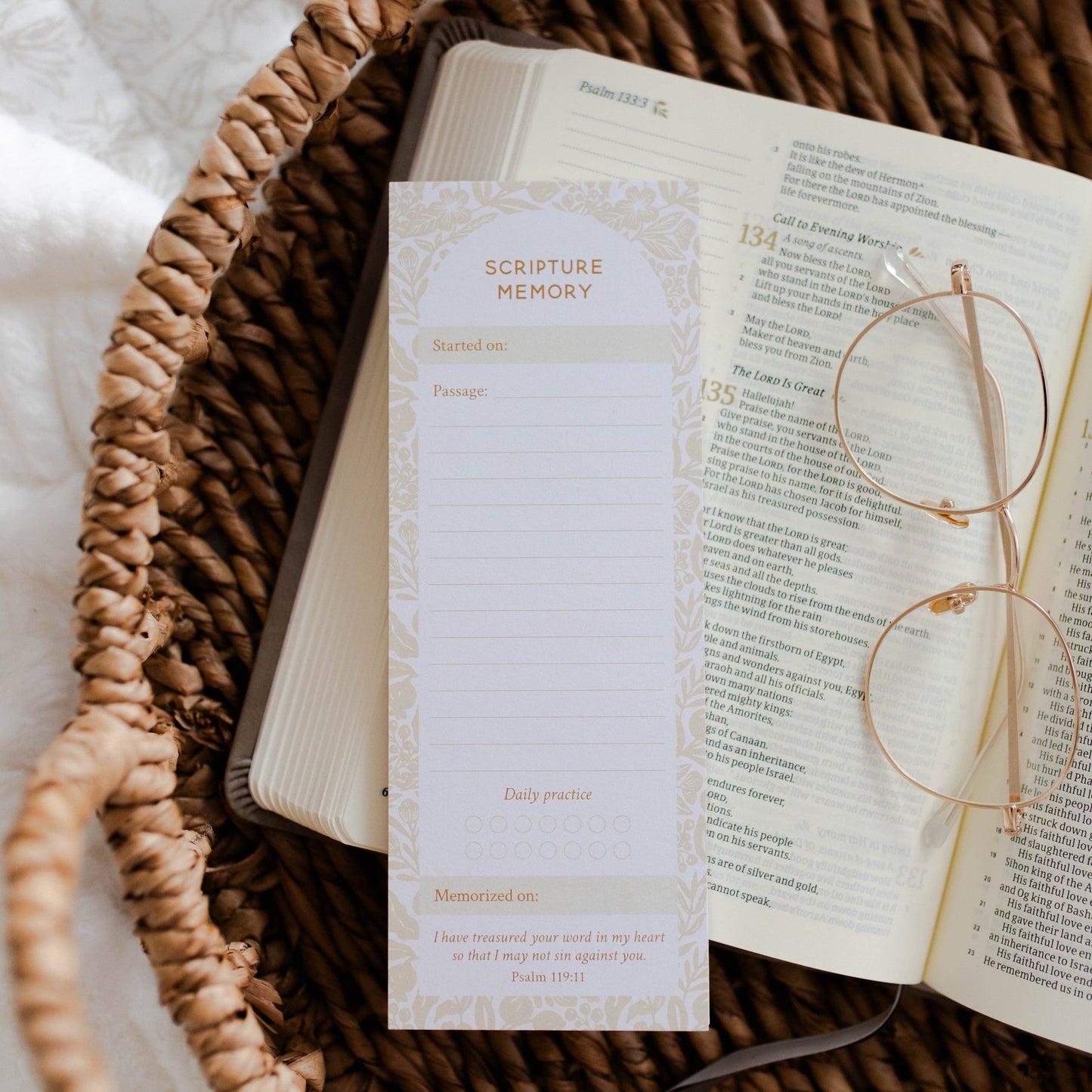 Scripture Memory Notepad | Natural Laurel