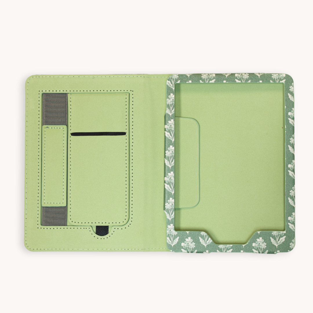 Forget Me Nots Kindle Case | Bookish & Reading: Kindle Paperwhite (12th Generation)
