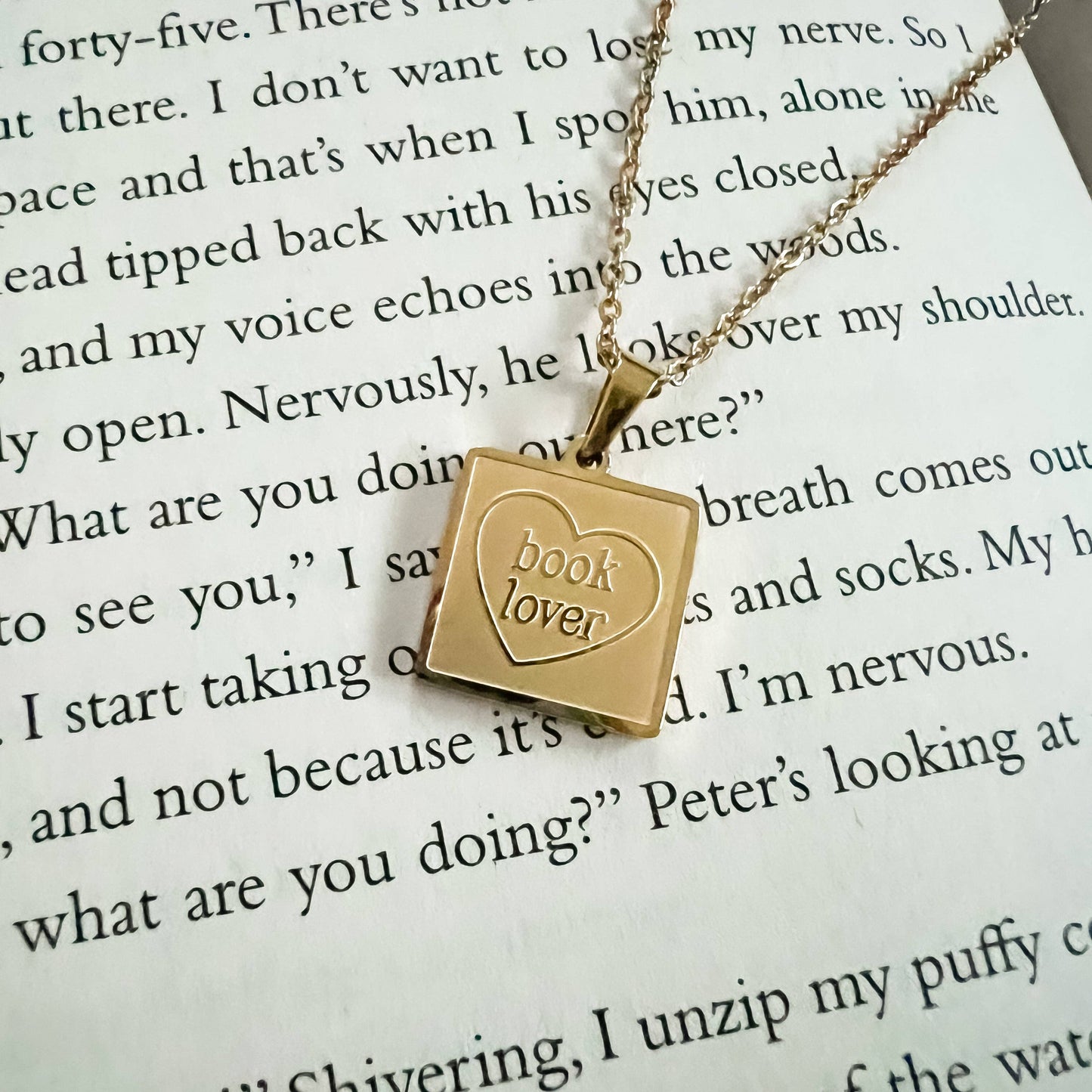 Book Lover Necklace: Gold / 18"