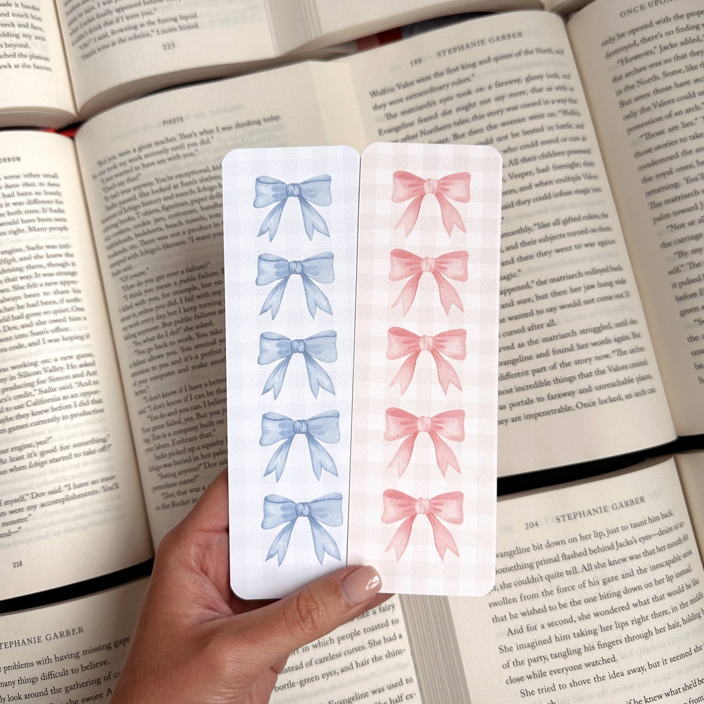 Bow Bookmarks: Pink
